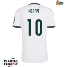 Tanie Strój piłkarski Real Madrid Kylian Mbappe #10 Koszulka Podstawowej 2026-27 Krótkie Rękawy